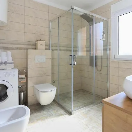 Apartment With A Parking Space Kastel Gomilica, - 20245 *
